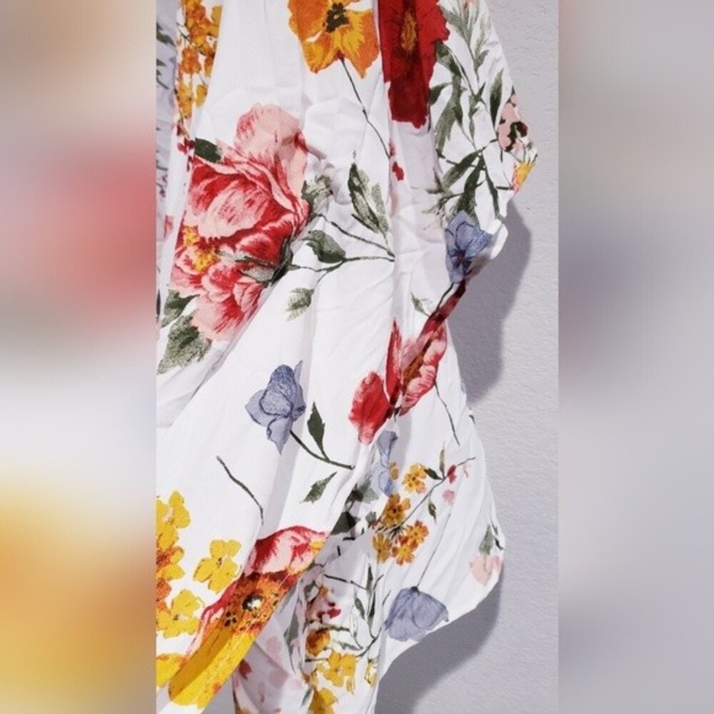 Umgee USA Floral Open Front Kimono Size M/L - Picture 3 of 6